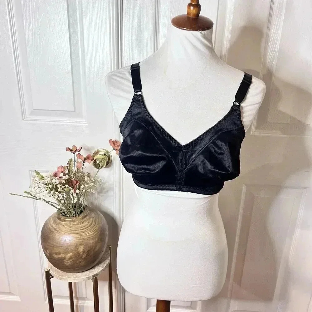Vintage Bali Womens Black Satin Unpadded‎ Wireless Bra Size D40/90 Band 31